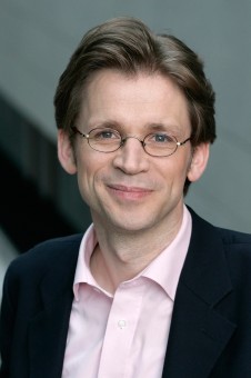 Motiv: Dr. Gernot Gehrke | Credit: LfM Nova GmbH