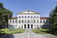 <b>Universitt fr Musik und darstellende Kunst Graz</b>